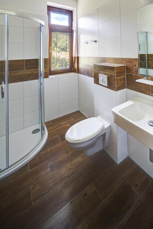 Hradni Basta Hotel Becov nad Teplou Luaran gambar